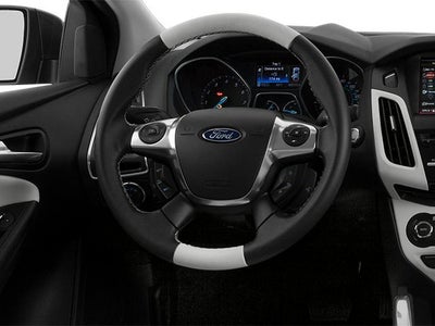 2014 Ford Focus 4dr Sdn Titanium