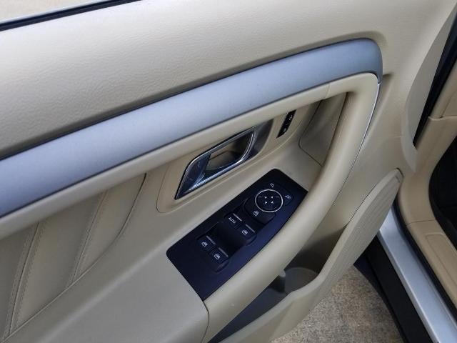 2016 Ford Taurus 4dr Sdn SE FWD