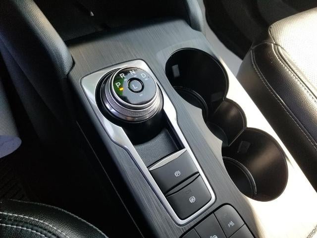 2020 Ford Escape Titanium Hybrid FWD