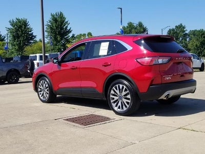 2020 Ford Escape Titanium Hybrid FWD