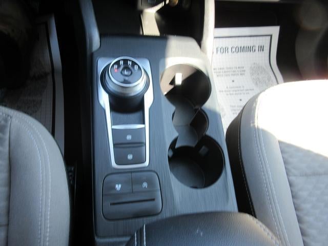 2022 Ford Escape SE FWD