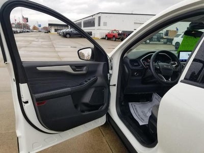 2022 Ford Escape SE FWD