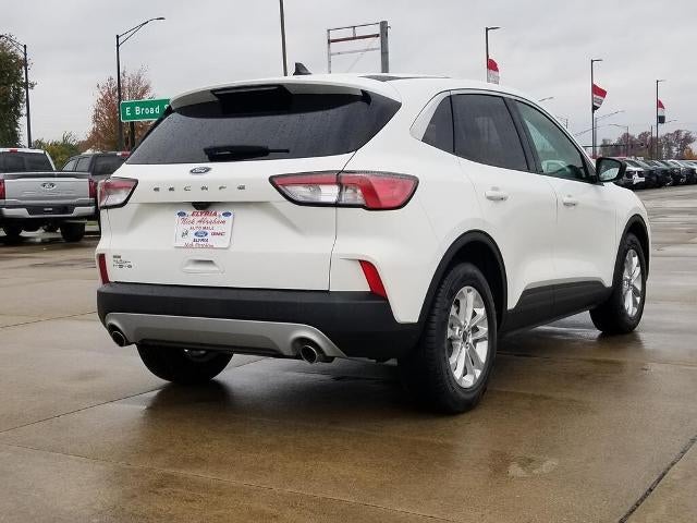 2022 Ford Escape SE FWD