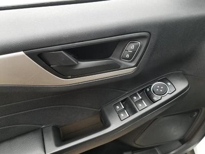 2022 Ford Escape SE FWD