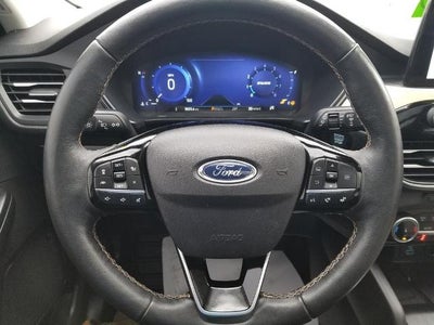 2022 Ford Escape Titanium AWD