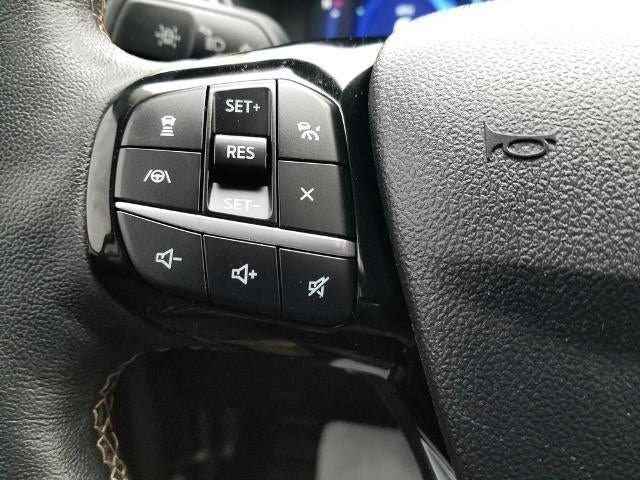 2022 Ford Escape Titanium AWD