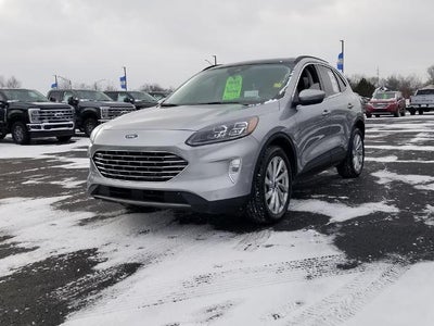 2022 Ford Escape Titanium AWD