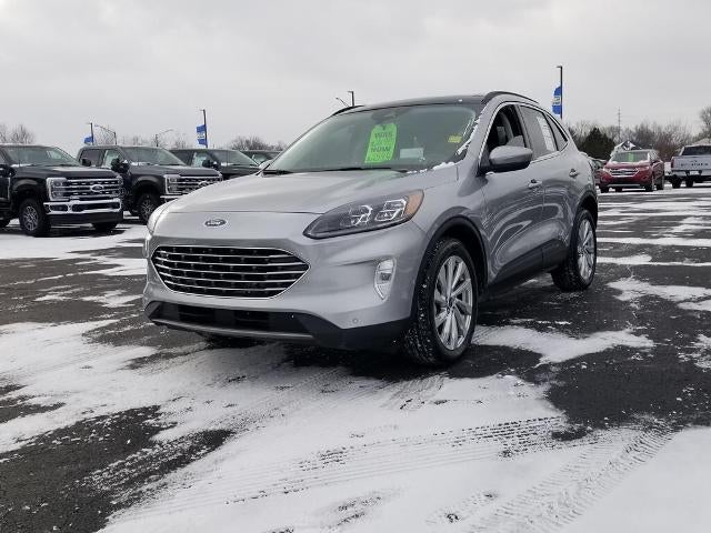 2022 Ford Escape Titanium AWD