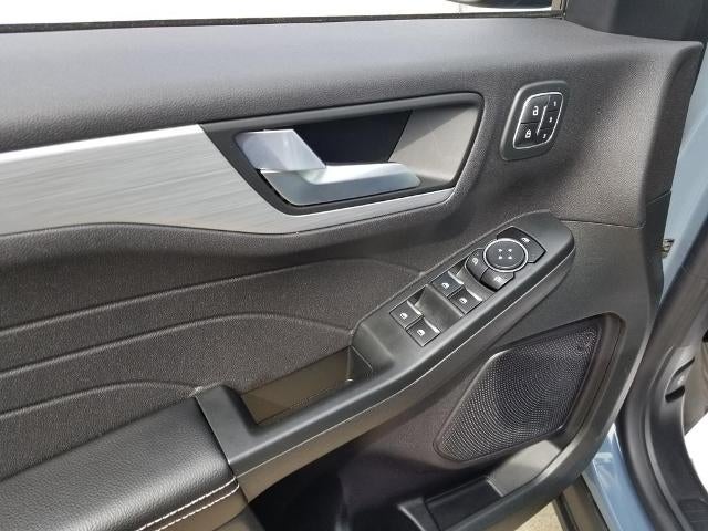 2023 Ford Escape Platinum AWD