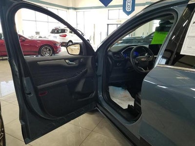 2023 Ford Escape Platinum AWD