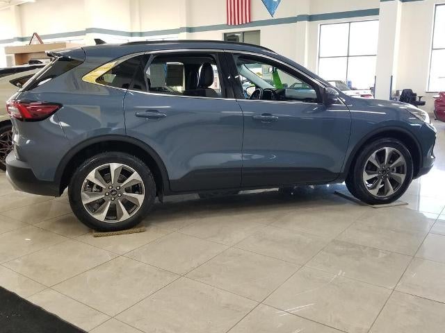 2023 Ford Escape Platinum AWD