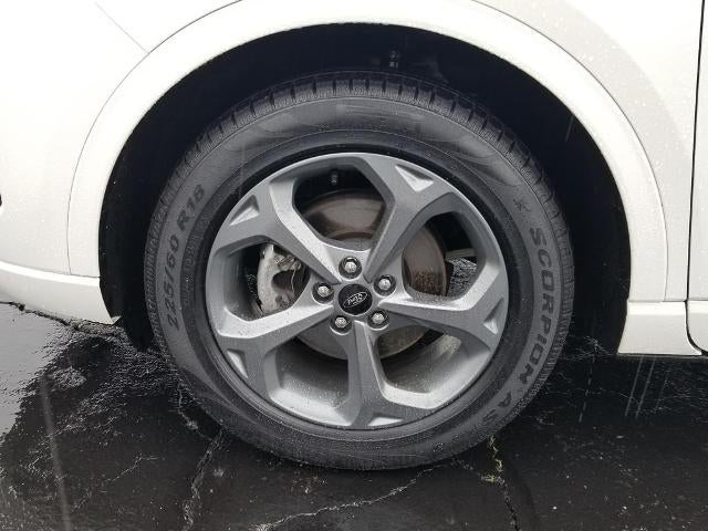 2023 Ford Escape ST-Line Select AWD