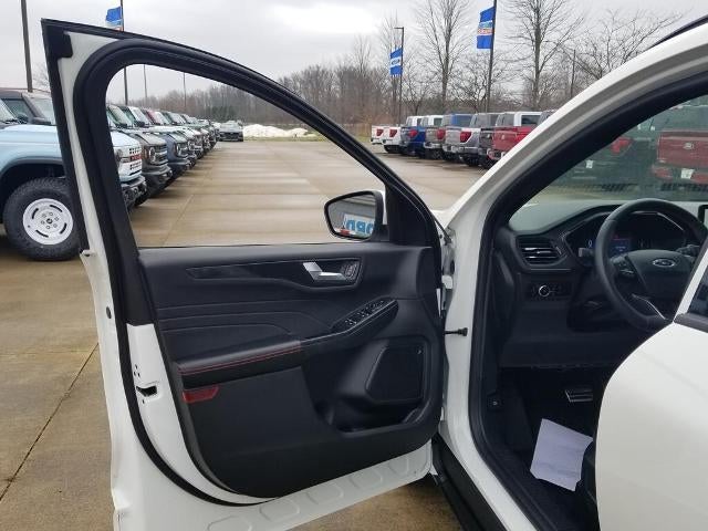 2023 Ford Escape ST-Line Select AWD