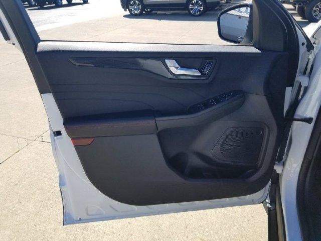 2023 Ford Escape ST-Line Select AWD