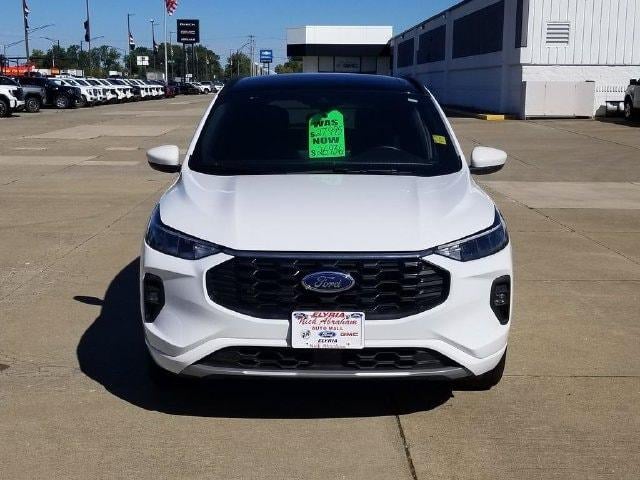 2023 Ford Escape ST-Line Select AWD
