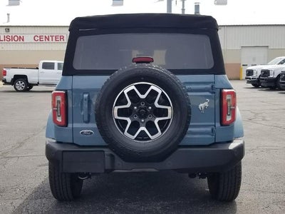 2022 Ford Bronco Base 4 Door 4x4