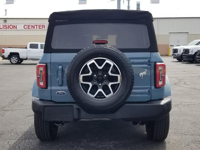 2022 Ford Bronco Base 4 Door 4x4