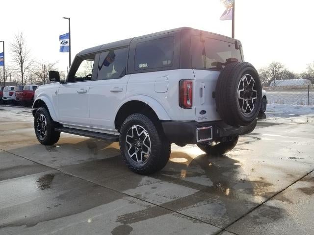 2023 Ford Bronco Base 4 Door 4x4