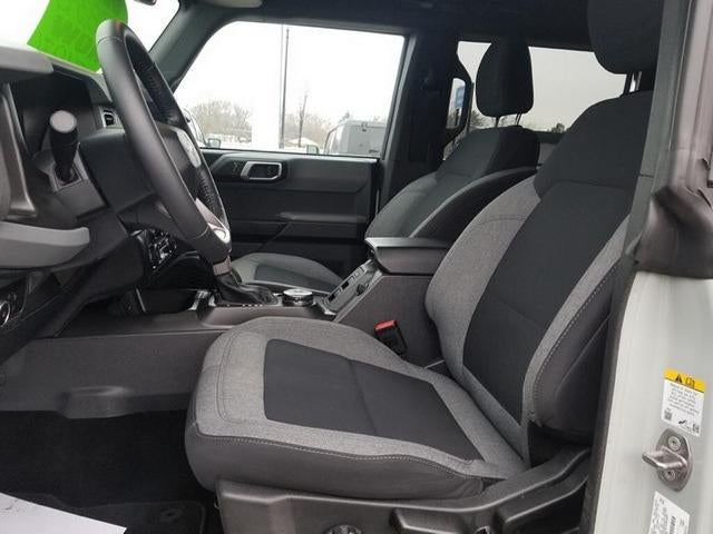 2023 Ford Bronco Base 4 Door 4x4