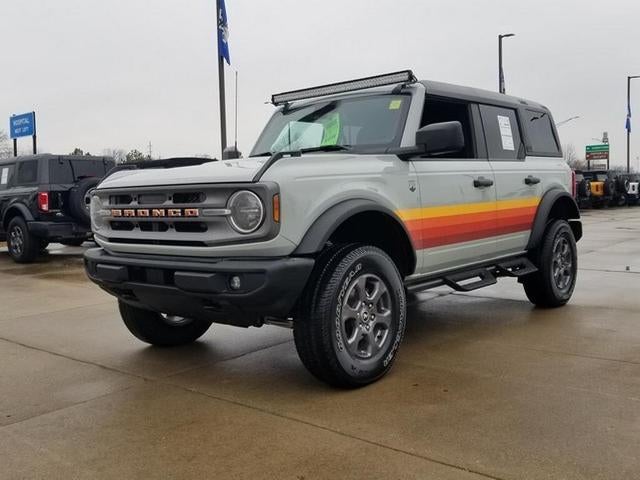 2023 Ford Bronco Base 4 Door 4x4