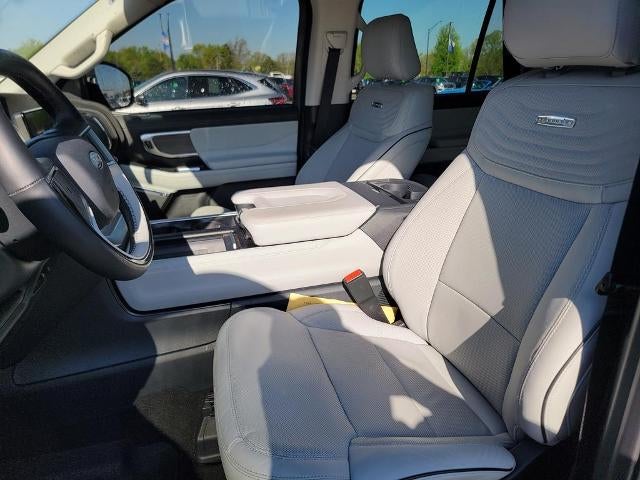 2025 Ford Expedition Platinum 4x4