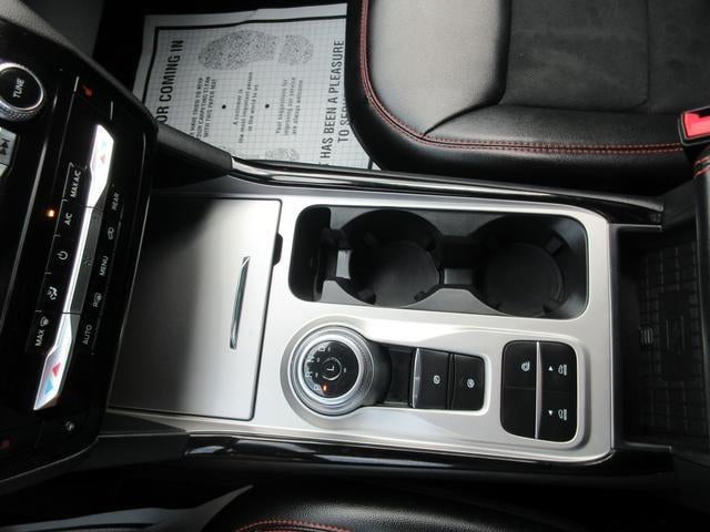 2022 Ford Explorer ST-Line RWD