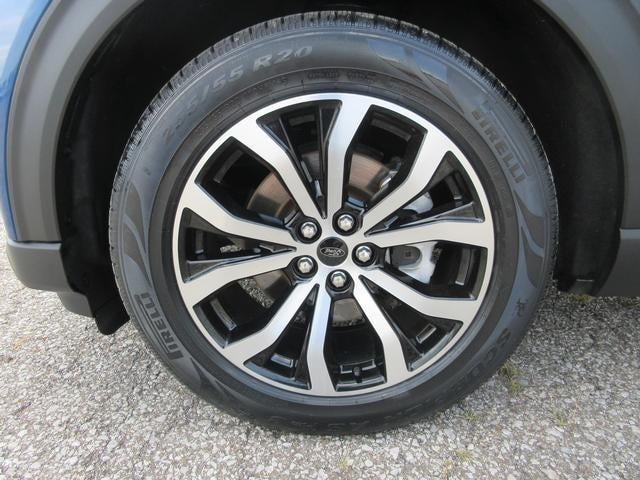 2022 Ford Explorer ST-Line RWD