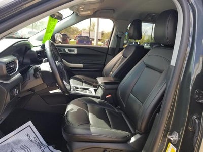 2023 Ford Explorer XLT 4WD