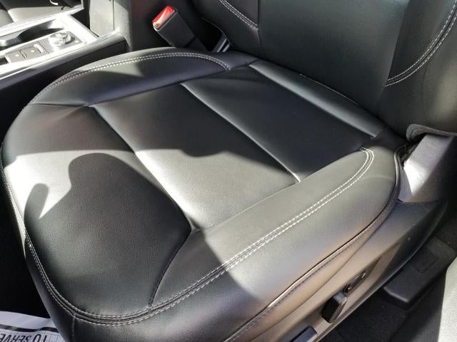2023 Ford Explorer XLT 4WD