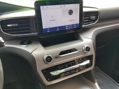 2023 Ford Explorer XLT 4WD