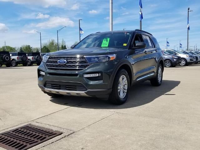 2023 Ford Explorer XLT 4WD
