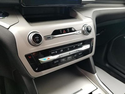 2023 Ford Explorer XLT 4WD