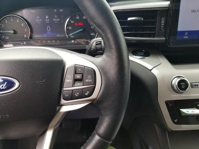 2023 Ford Explorer XLT 4WD
