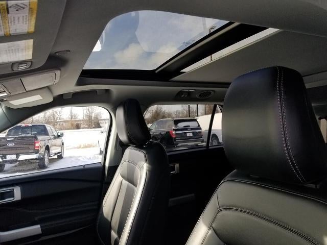 2024 Ford Explorer XLT 4WD