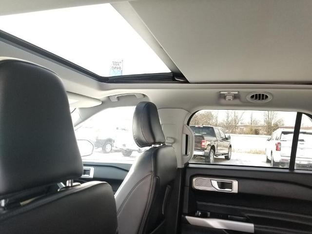 2024 Ford Explorer XLT 4WD