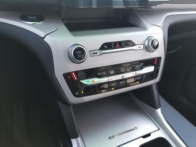 2024 Ford Explorer XLT 4WD