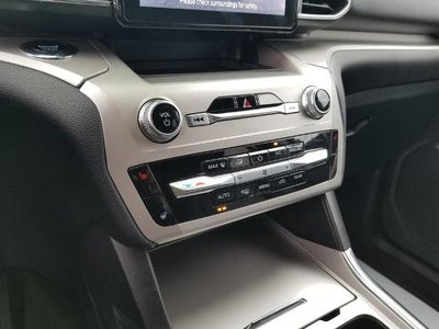 2022 Ford Explorer XLT 4WD