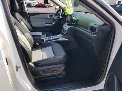 2024 Ford Explorer XLT 4WD