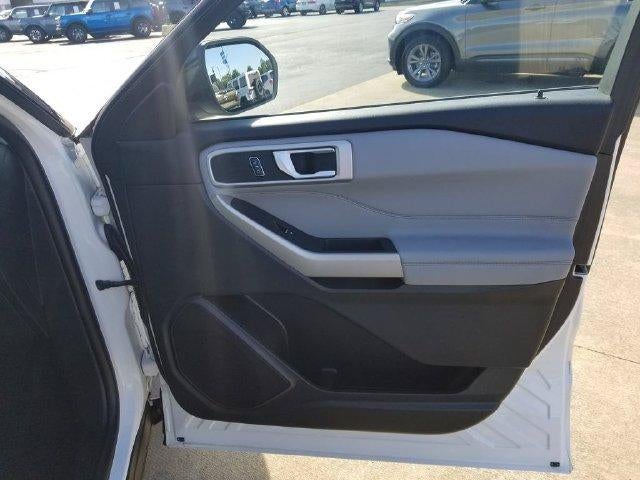 2024 Ford Explorer XLT 4WD