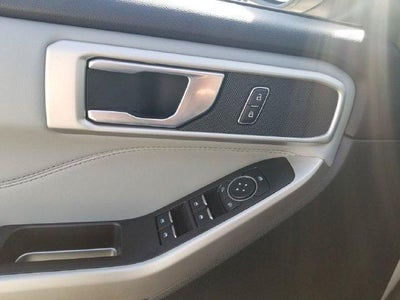 2024 Ford Explorer XLT 4WD