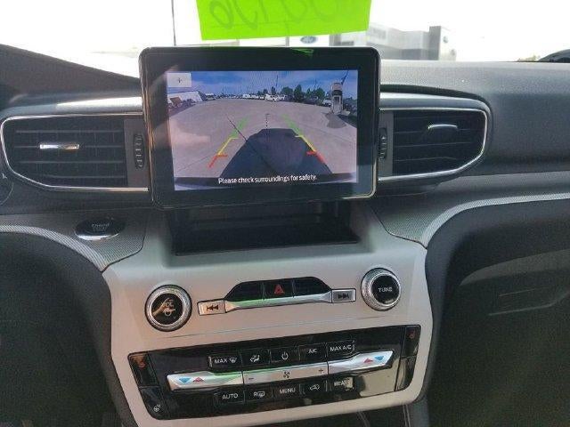 2024 Ford Explorer XLT 4WD