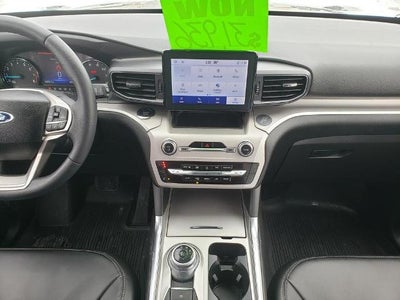 2023 Ford Explorer XLT 4WD
