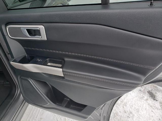 2023 Ford Explorer XLT 4WD