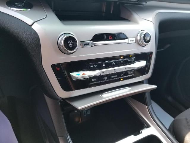 2023 Ford Explorer XLT 4WD