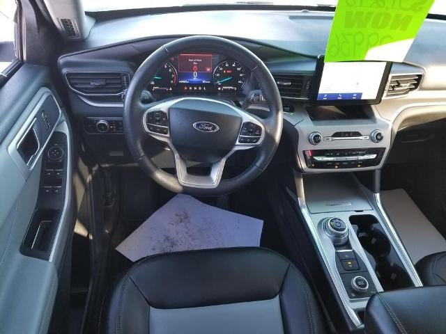 2023 Ford Explorer XLT 4WD