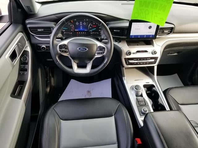 2023 Ford Explorer XLT 4WD