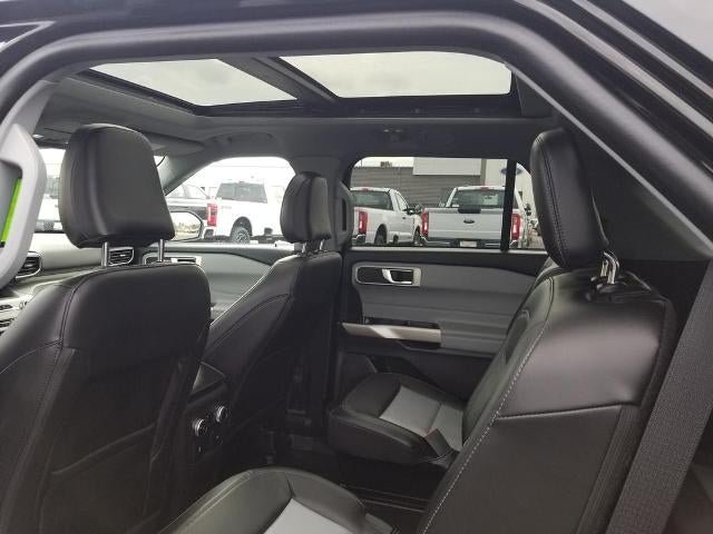 2023 Ford Explorer XLT 4WD