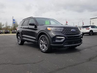 2023 Ford Explorer XLT 4WD