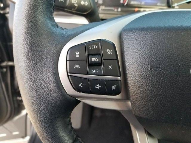 2023 Ford Explorer XLT 4WD