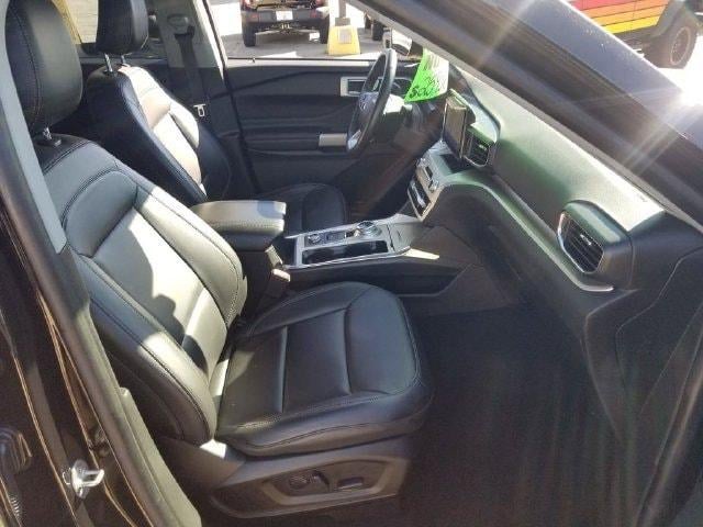 2021 Ford Explorer XLT 4WD